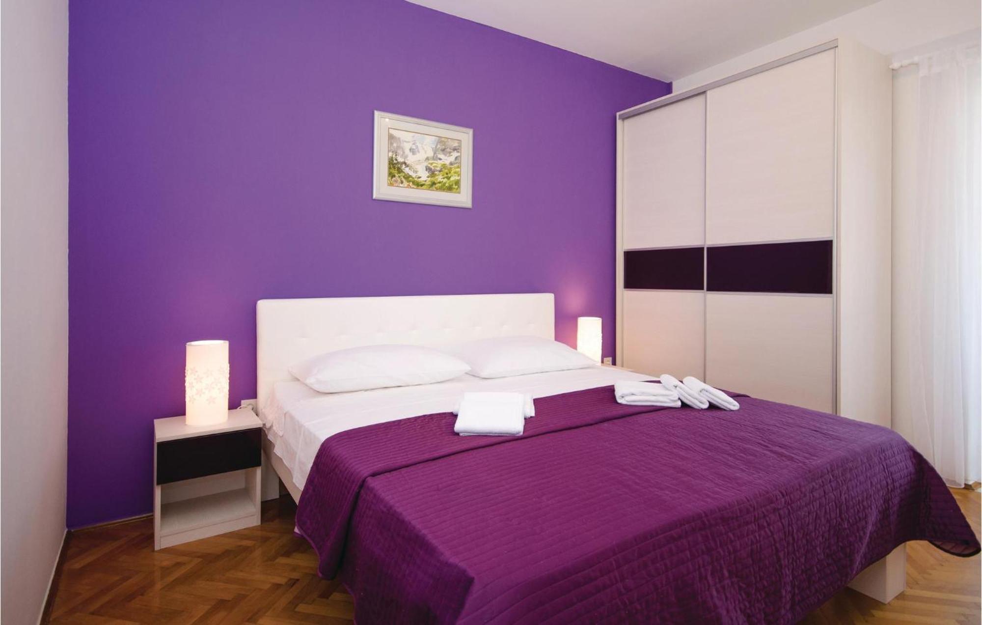 Amazing Apartment In Kastel Stafilic With Jacuzzi Kaštela エクステリア 写真